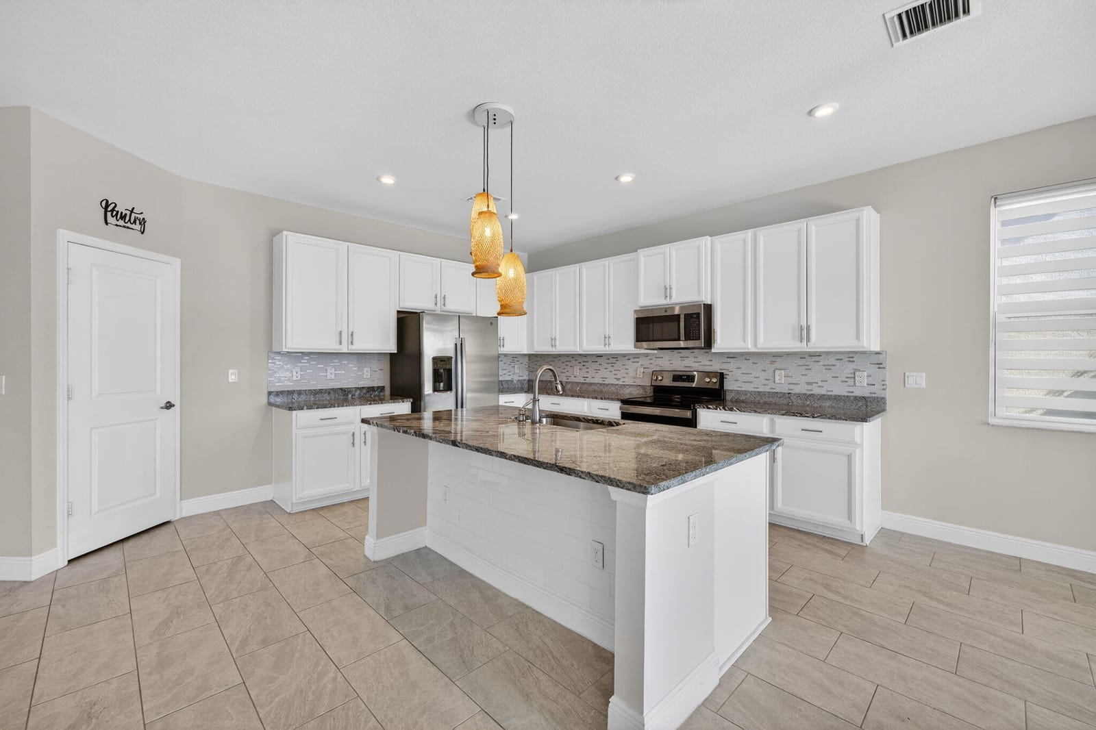 10916 SW Robbia Way — photo 7