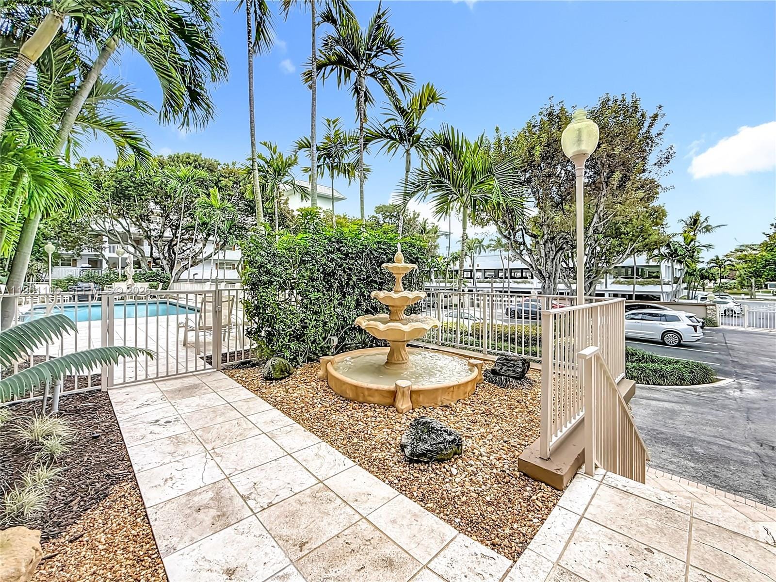 1710 S Ocean Lane 404 — photo 5