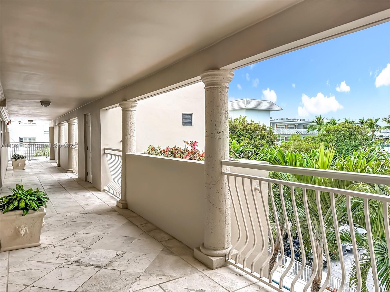 1710 S Ocean Lane 404 — photo 8