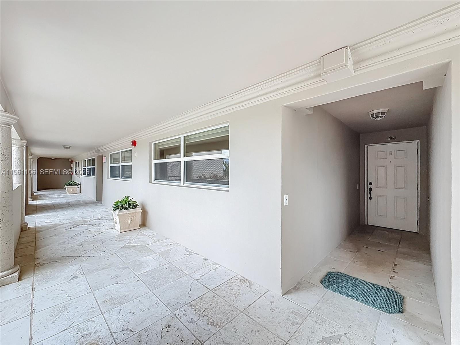 1710 S Ocean Lane 404 — photo 9