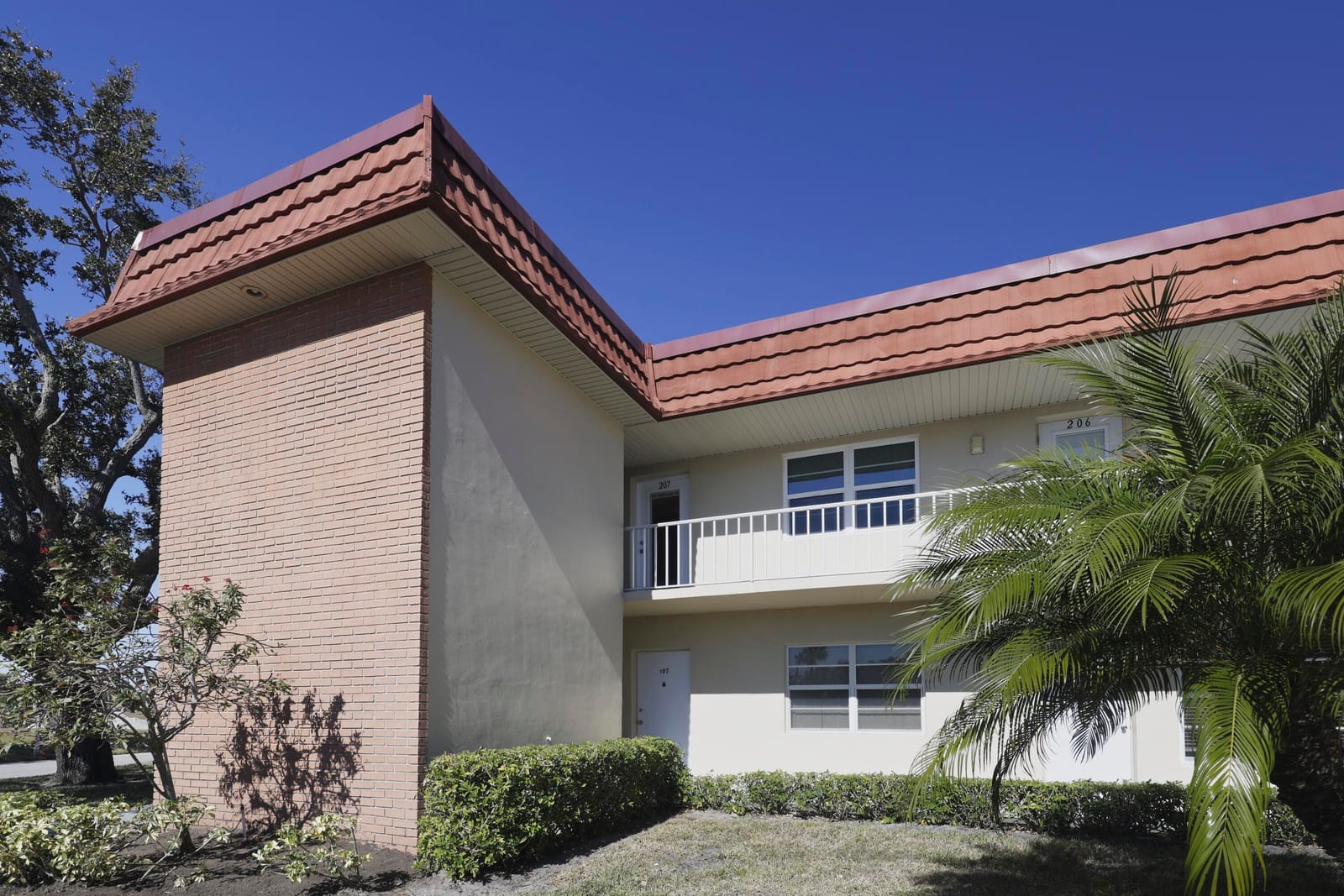 53 Woodland Drive 207, Vero Beach, FL 32962 photo 5