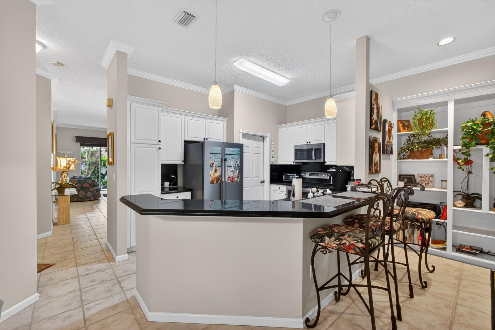 2085 Chagall Circle, West Palm Beach, FL 33409 photo 11