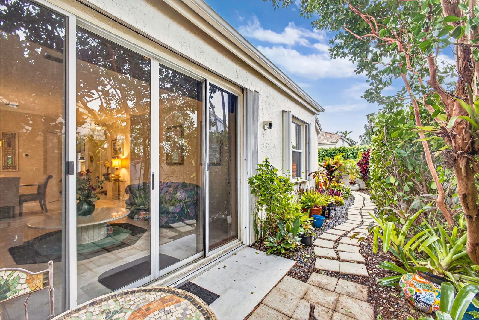2085 Chagall Circle, West Palm Beach, FL 33409 photo 15