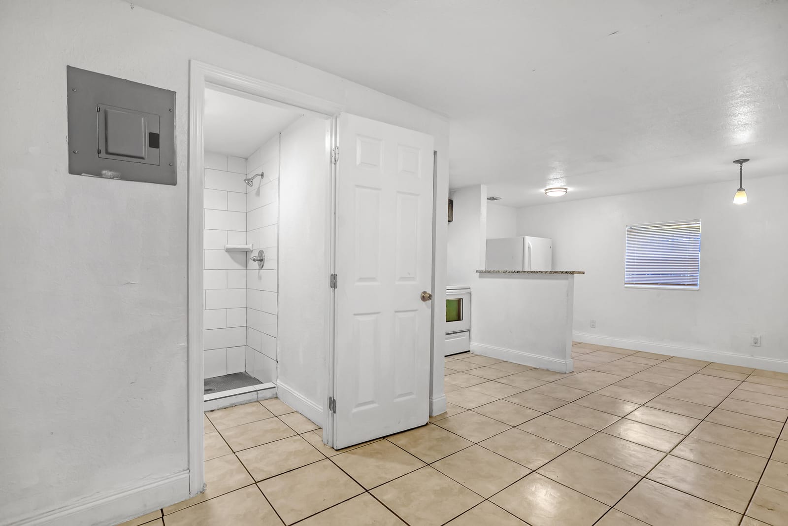 180 W 15th Street, Riviera Beach, FL 33404 photo 17