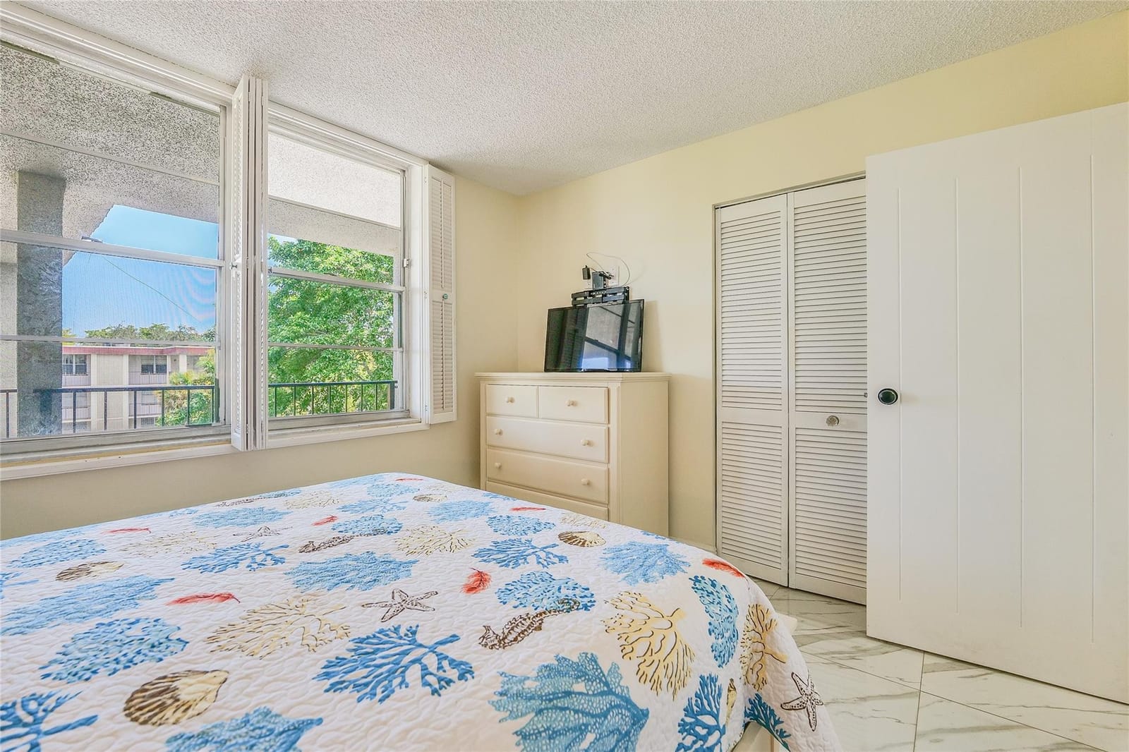 4899 NW 26th Court 447, Lauderdale Lakes, FL 33313 photo 21