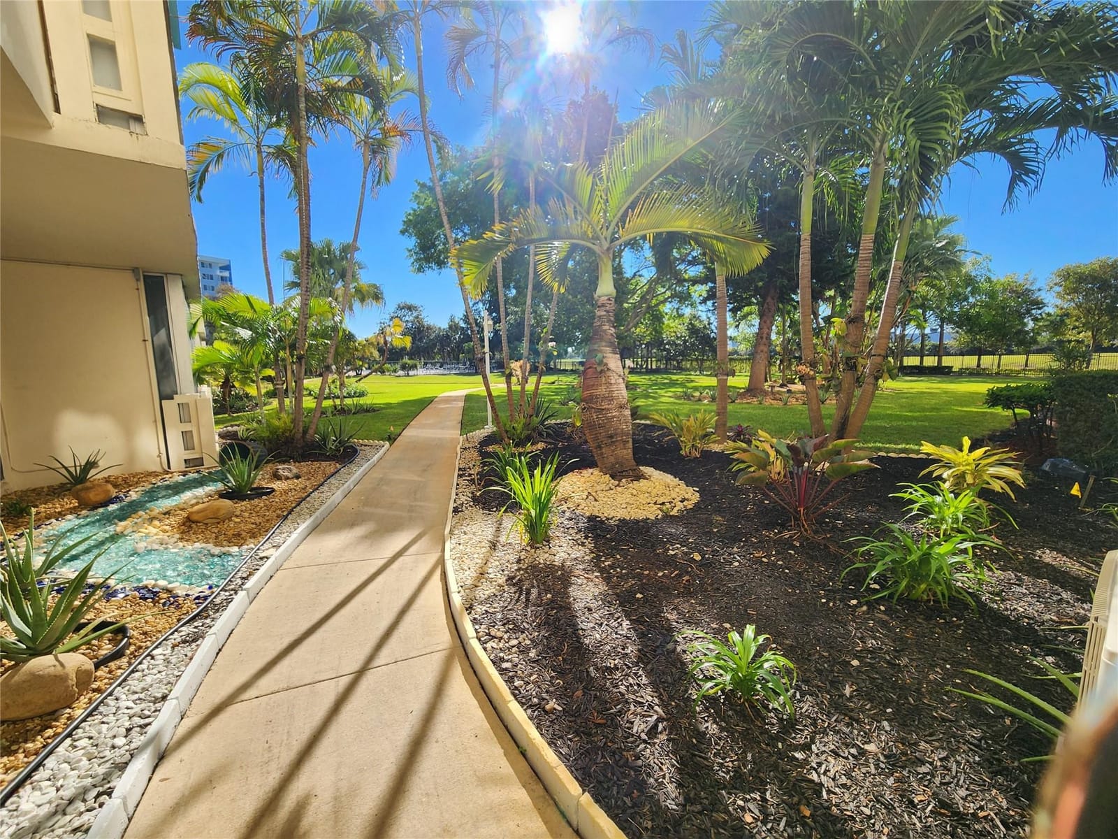4330 Hillcrest Drive 616, Hollywood, FL 33021 photo 25
