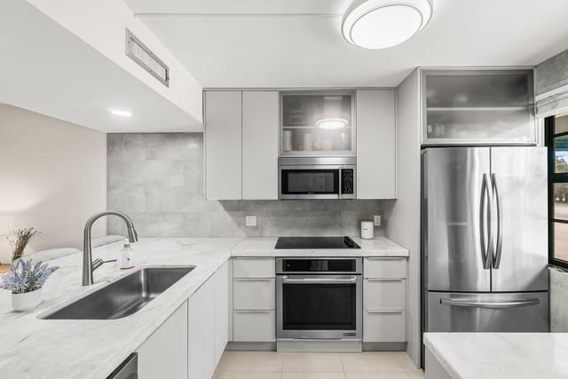 6049 Balboa Circle 103, sold in Whitehall Condo At Camino Real, Boca Raton, FL