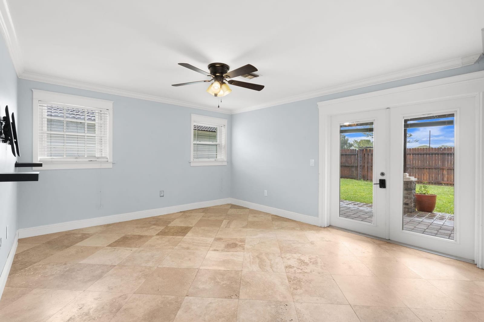 2640 NW 80th Avenue — photo 12