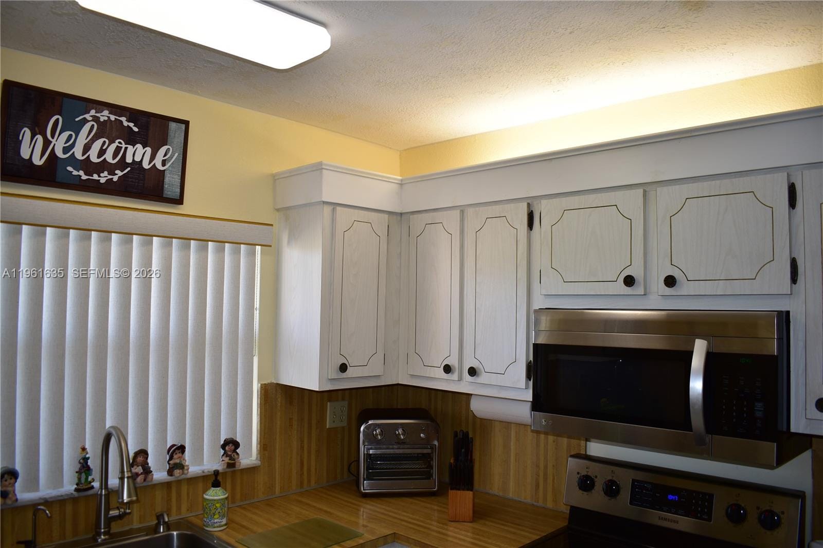 9201 Sunrise Lakes Boulevard 308 — photo 5