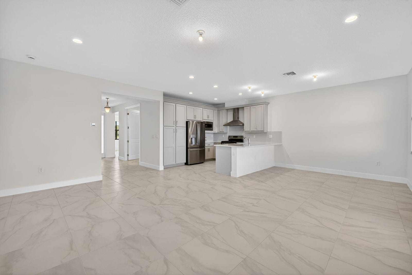 13589 SW Brightside Way, Port St. Lucie, FL 34987 photo 11