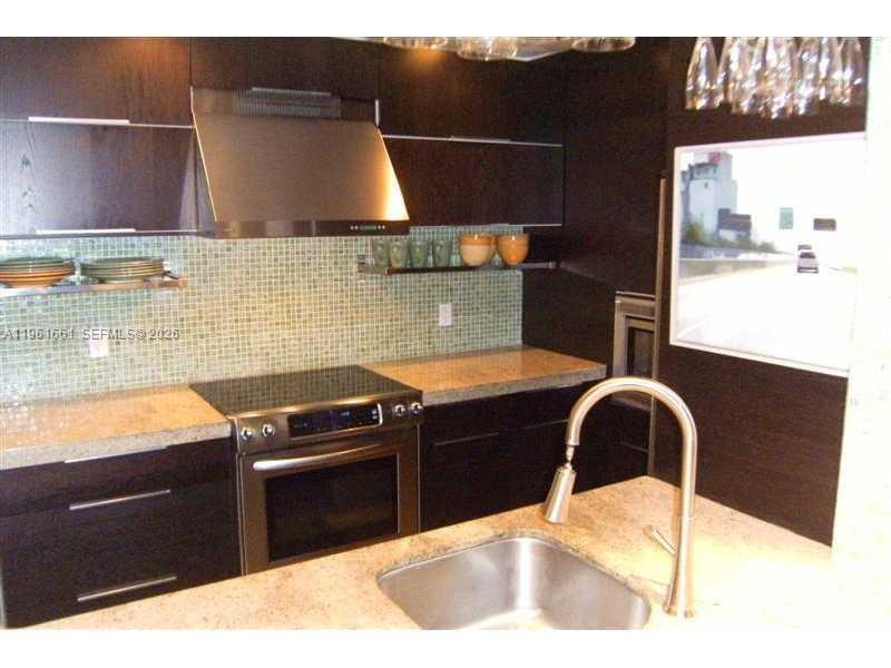 2642 NW 33rd Street 1905, Oakland Park, FL 33309, Oakland Park