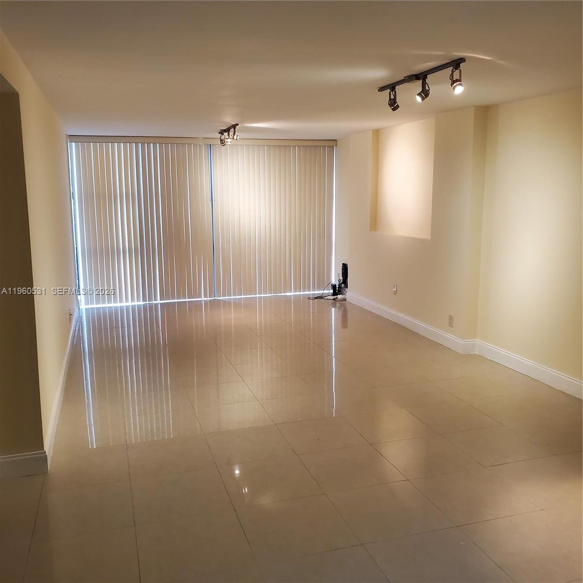 800 Parkview Drive 416 — photo 5