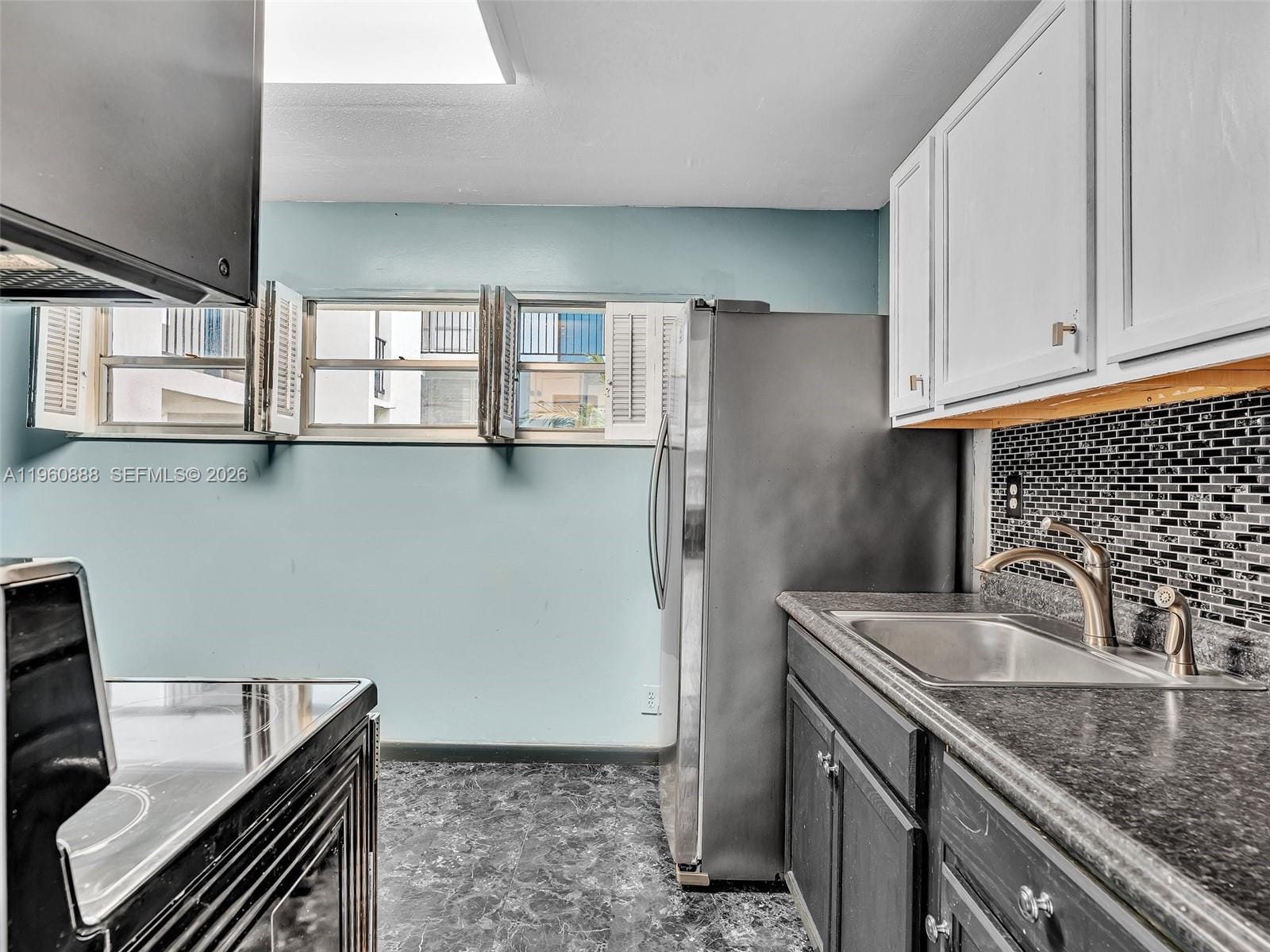 6901 Cypress Road B12, Plantation, FL 33317 photo 2