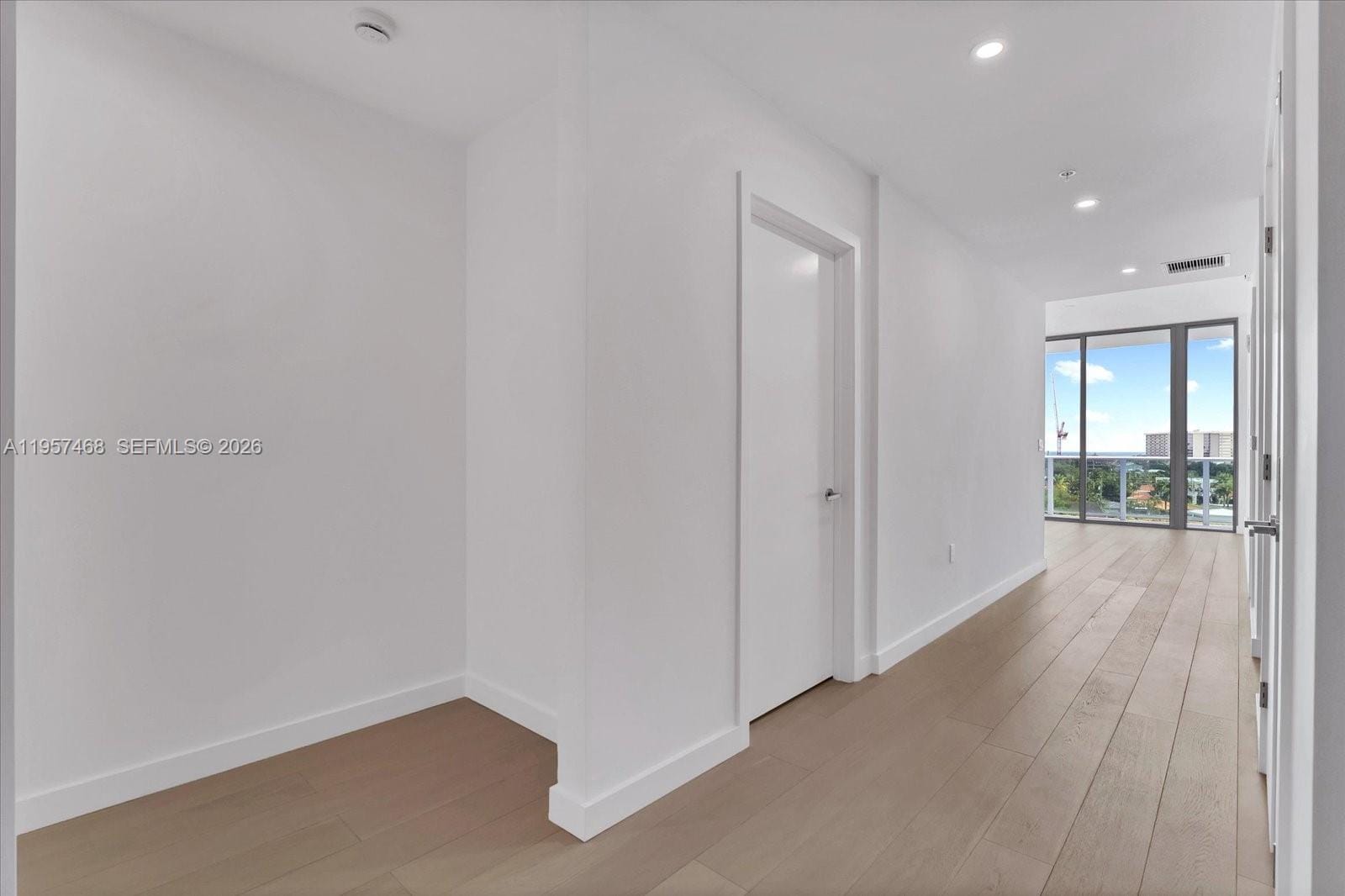 9201 E Bay Harbor LPH_711 — photo 5