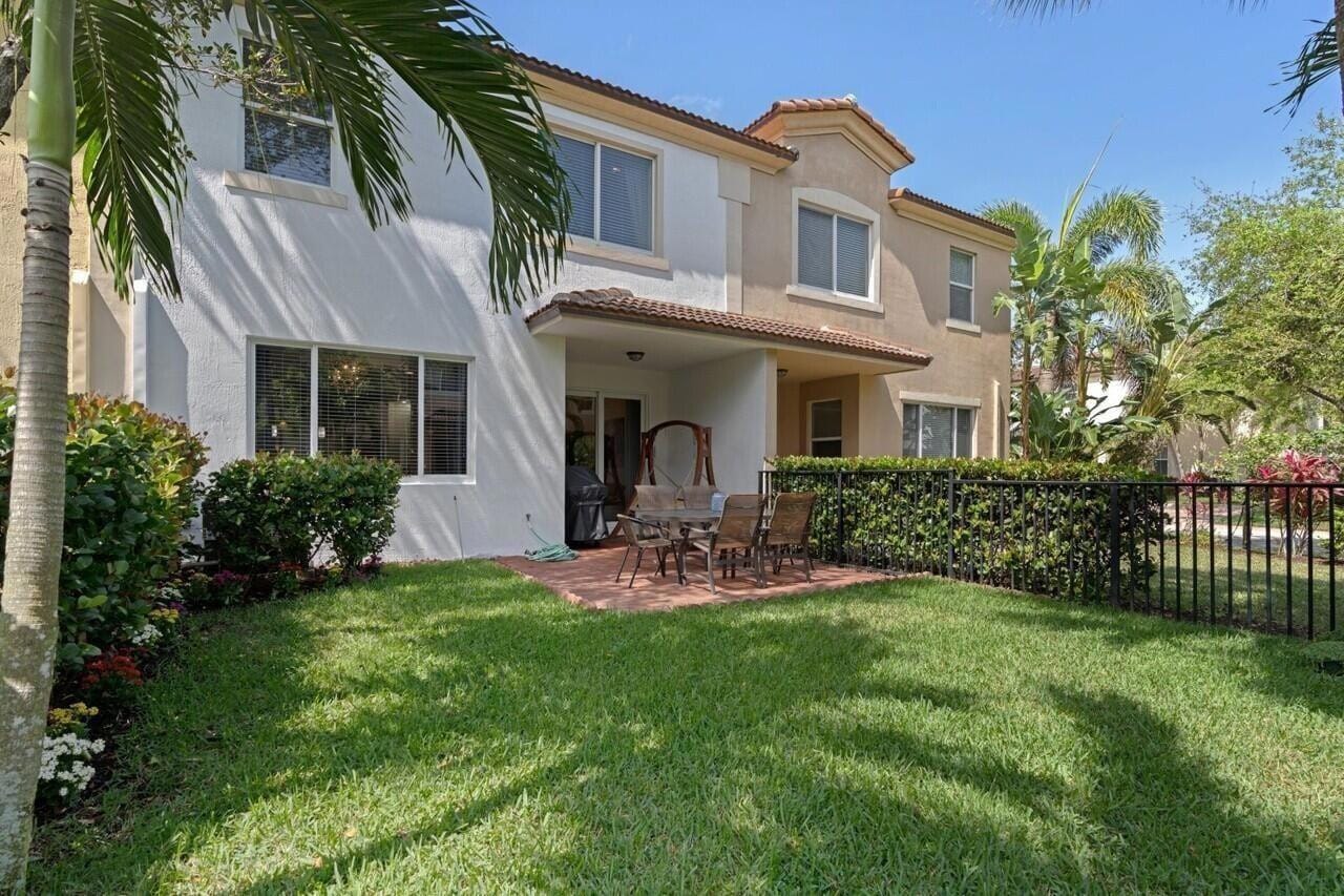2086 Foxtail View Court, West Palm Beach, FL 33411 photo 3