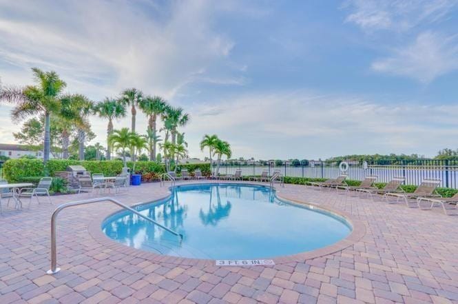 2086 Foxtail View Court, West Palm Beach, FL 33411 photo 9