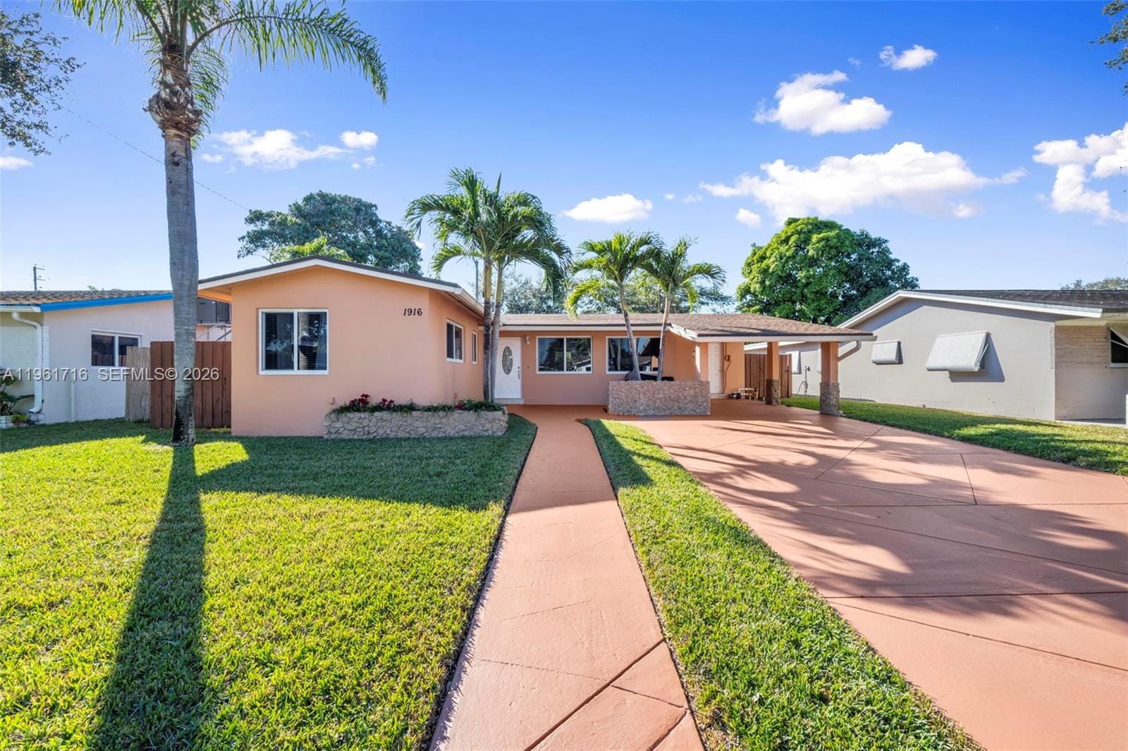 1916 N 36th Avenue, Hollywood, FL 33021 photo 2