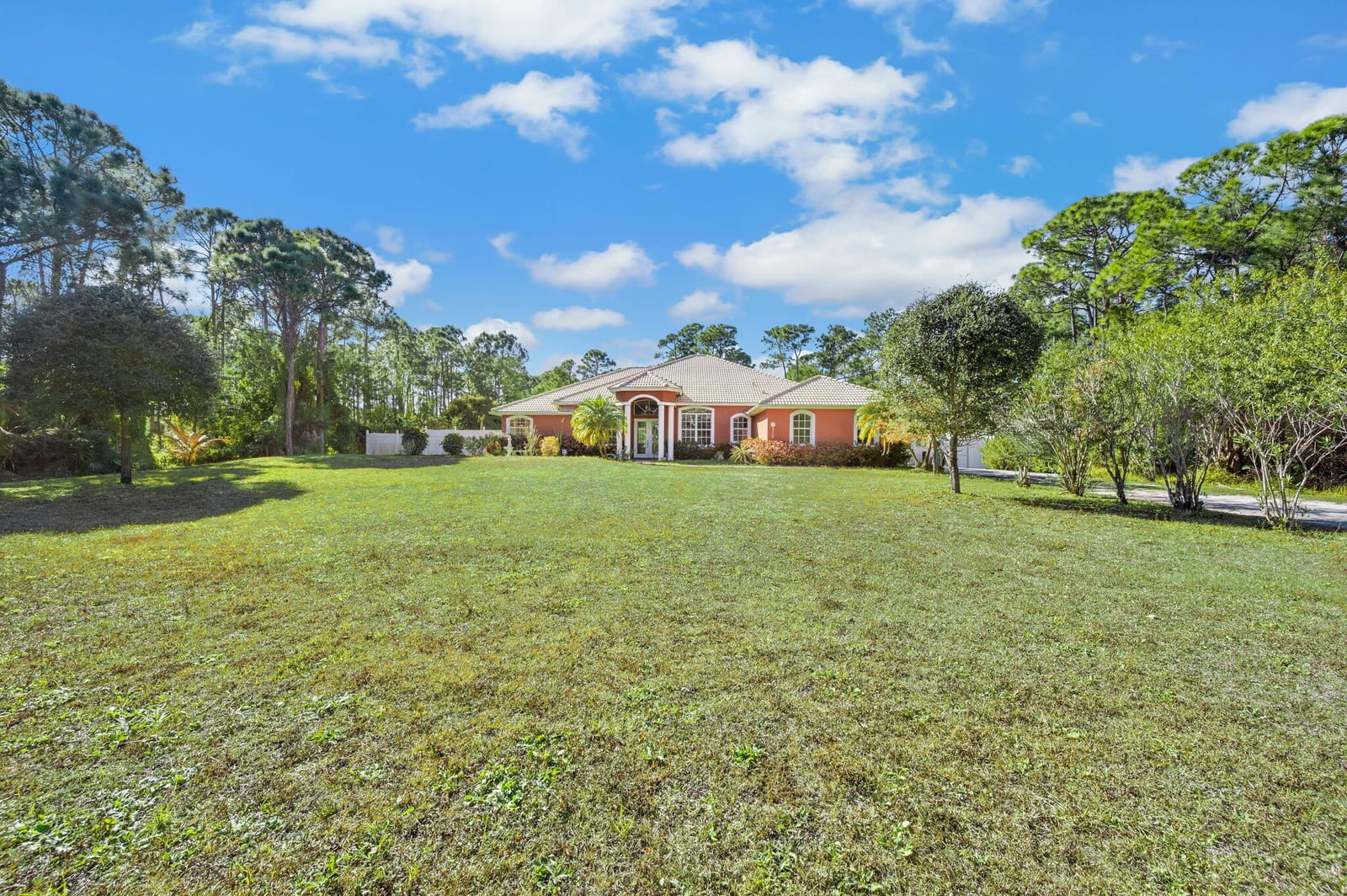 5305 Southwind Trail — photo 4