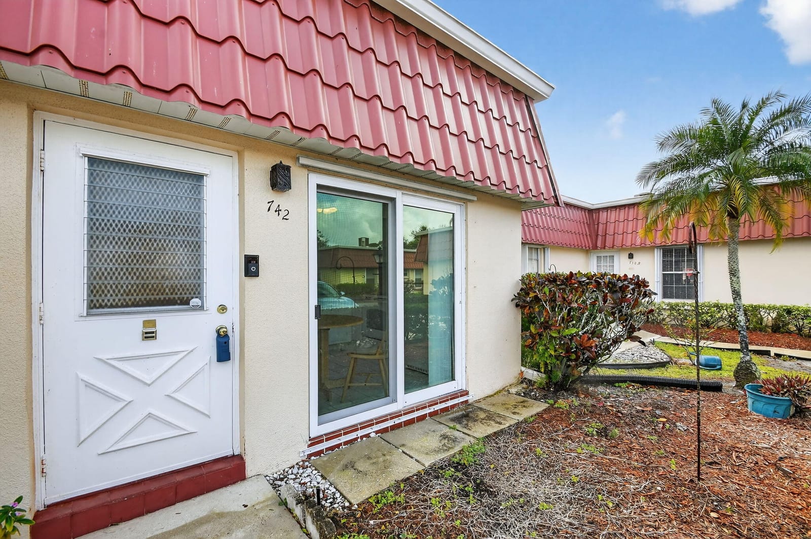 742 Nantucket Circle, Lake Worth, FL 33467 photo 9