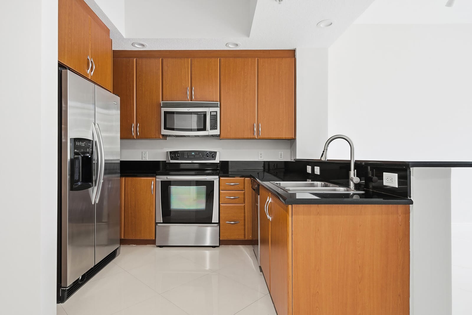 701 S Olive Avenue 1010, West Palm Beach, FL 33401 photo 3