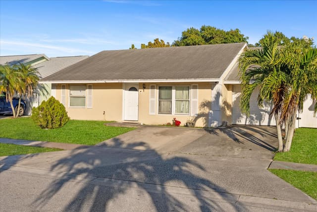 5080 Cornell Walk Walk, sold in Lantana Homes 1, Lake Worth, FL