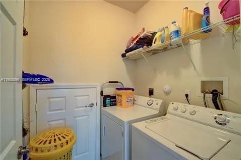 3195 NW 31st Terrace, Oakland Park, FL 33309 photo 13