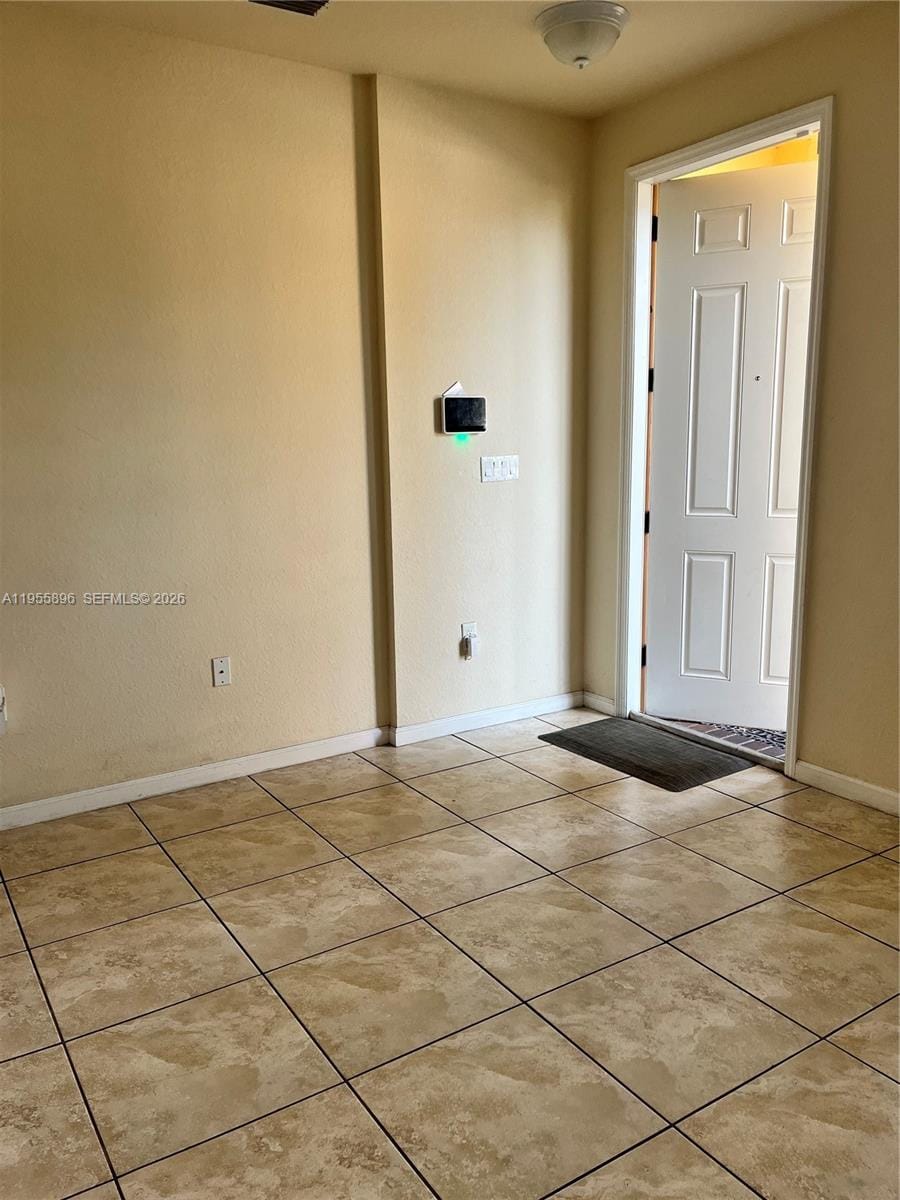 3195 NW 31st Terrace, Oakland Park, FL 33309 photo 3