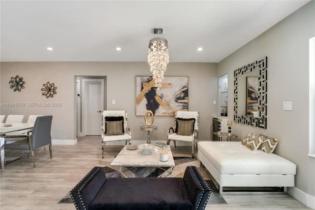 2701 NE 52nd Street, Lighthouse Point, FL 33064