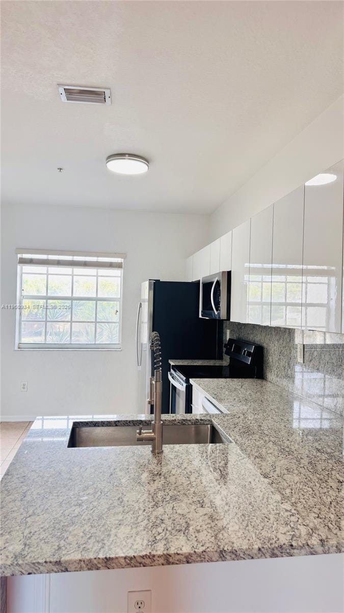 5610 NW 114th Place 205, Doral, FL 33178 photo 3