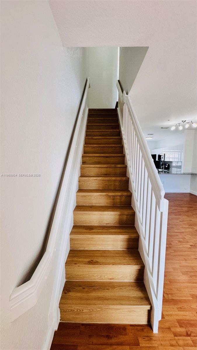 5610 NW 114th Place 205, Doral, FL 33178 photo 7