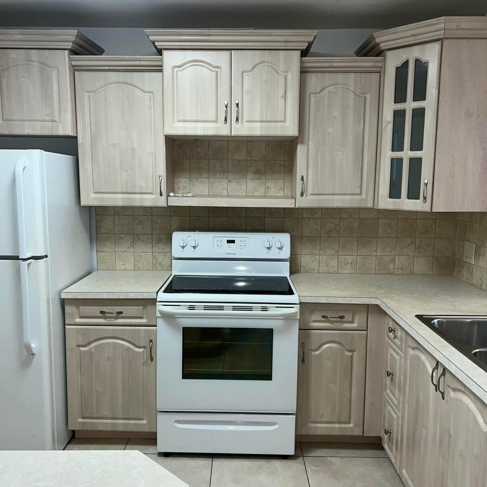 2302 Sunrise Boulevard 3-201 — photo 7