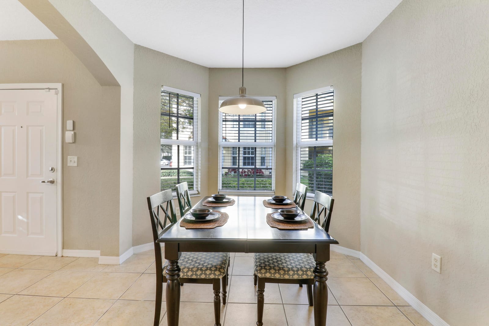 154 SW Peacock Boulevard 28101 — photo 12