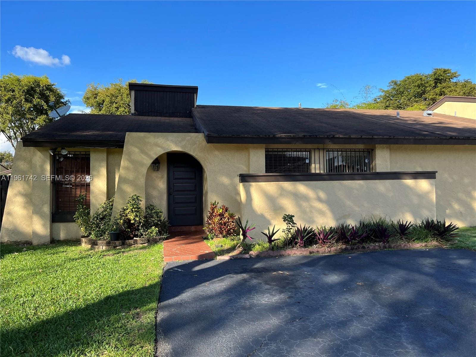 12713 SW 70th Lane — photo 4