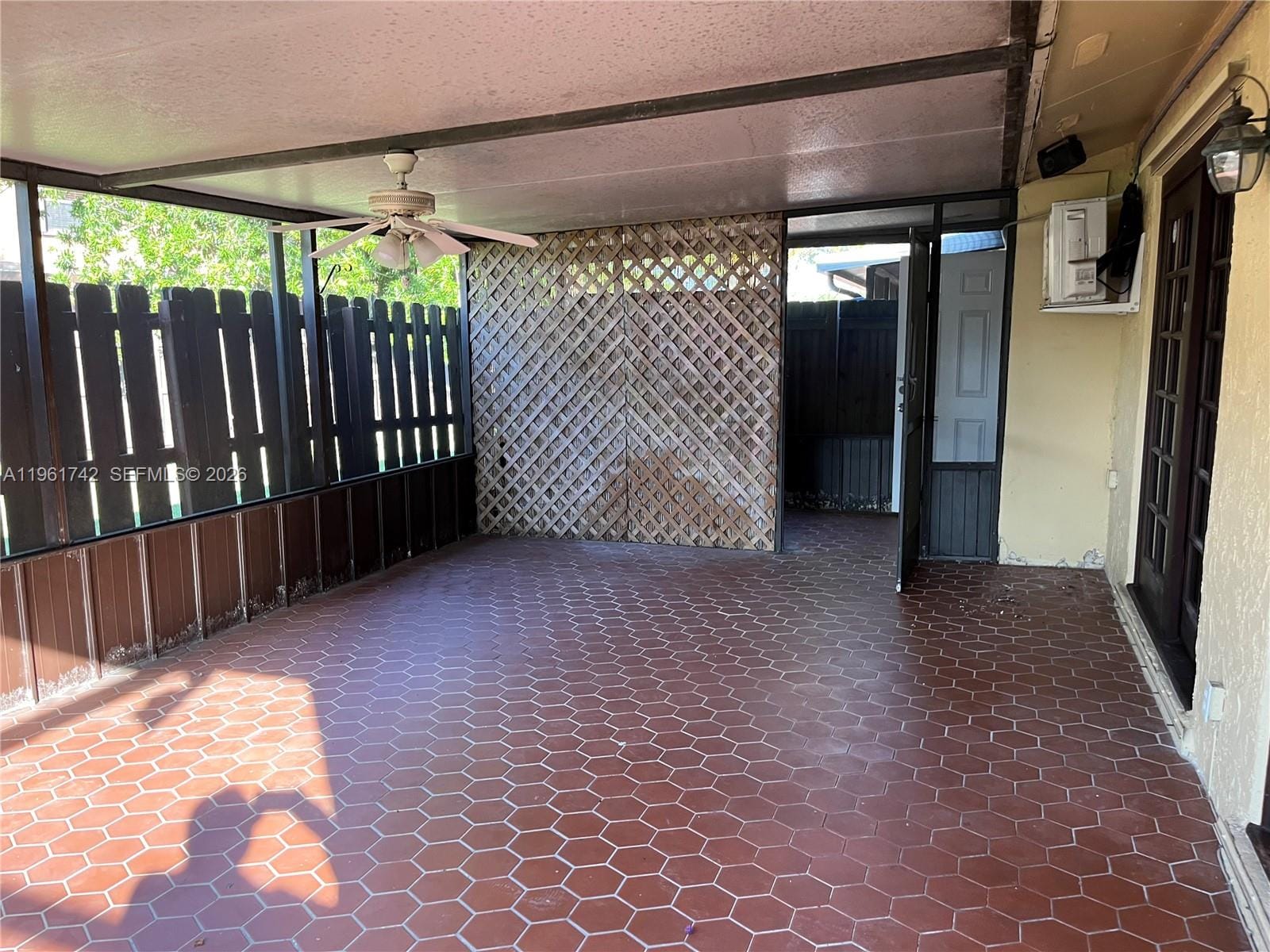 12713 SW 70th Lane — photo 8
