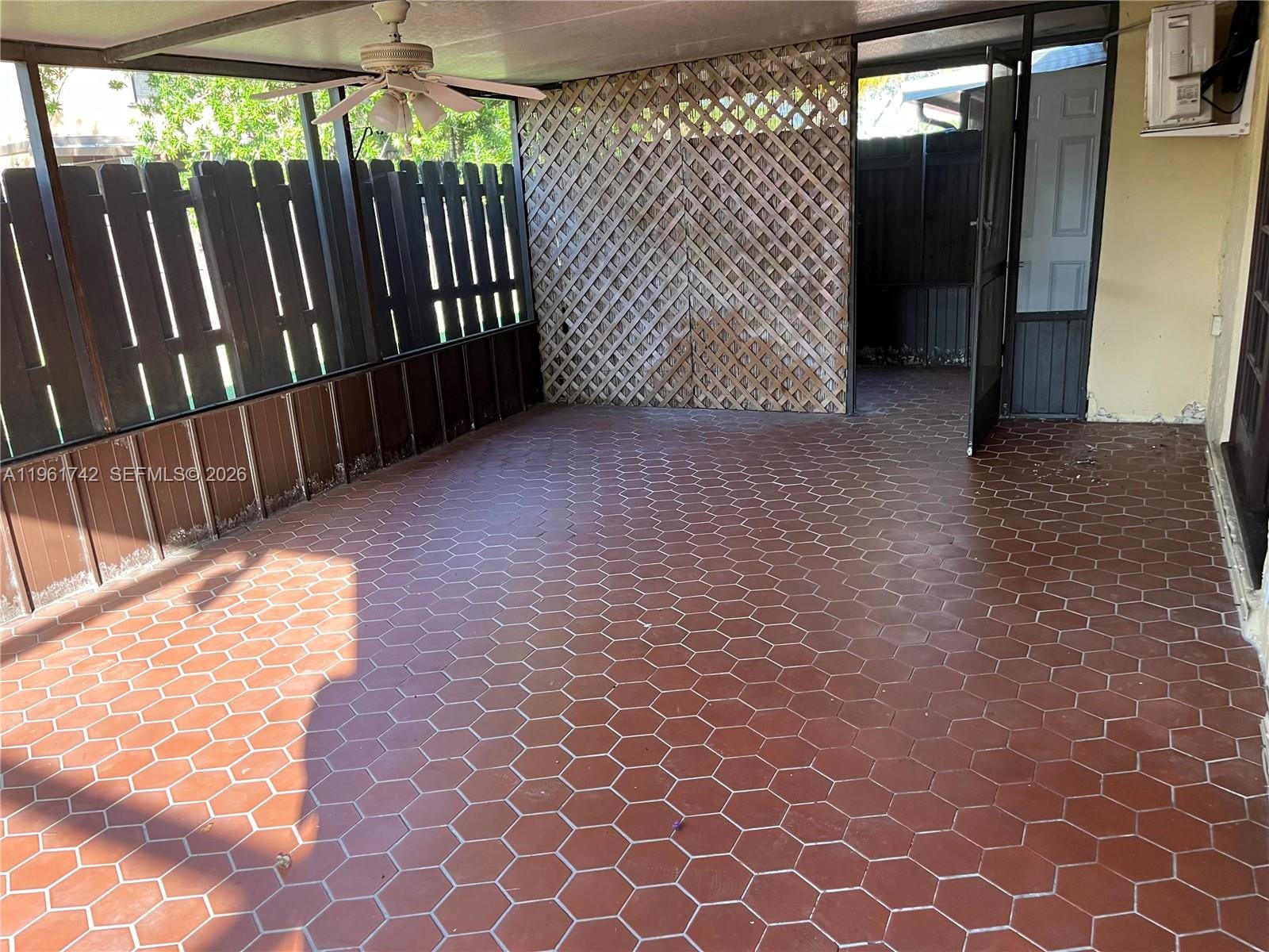 12713 SW 70th Lane — photo 9