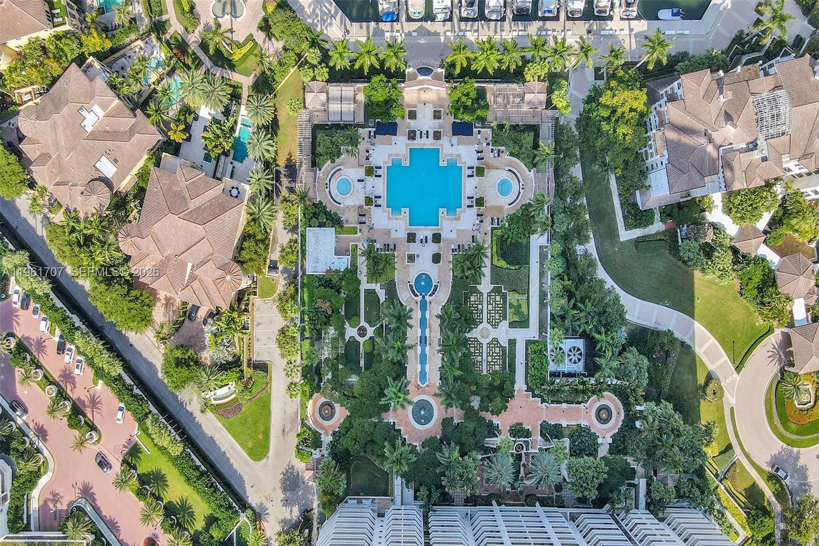 2000 Island Boulevard 503, Aventura, FL 33160 photo 9