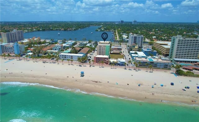 320 S Surf Road 301, sold in Baker Towers, Hollywood, FL