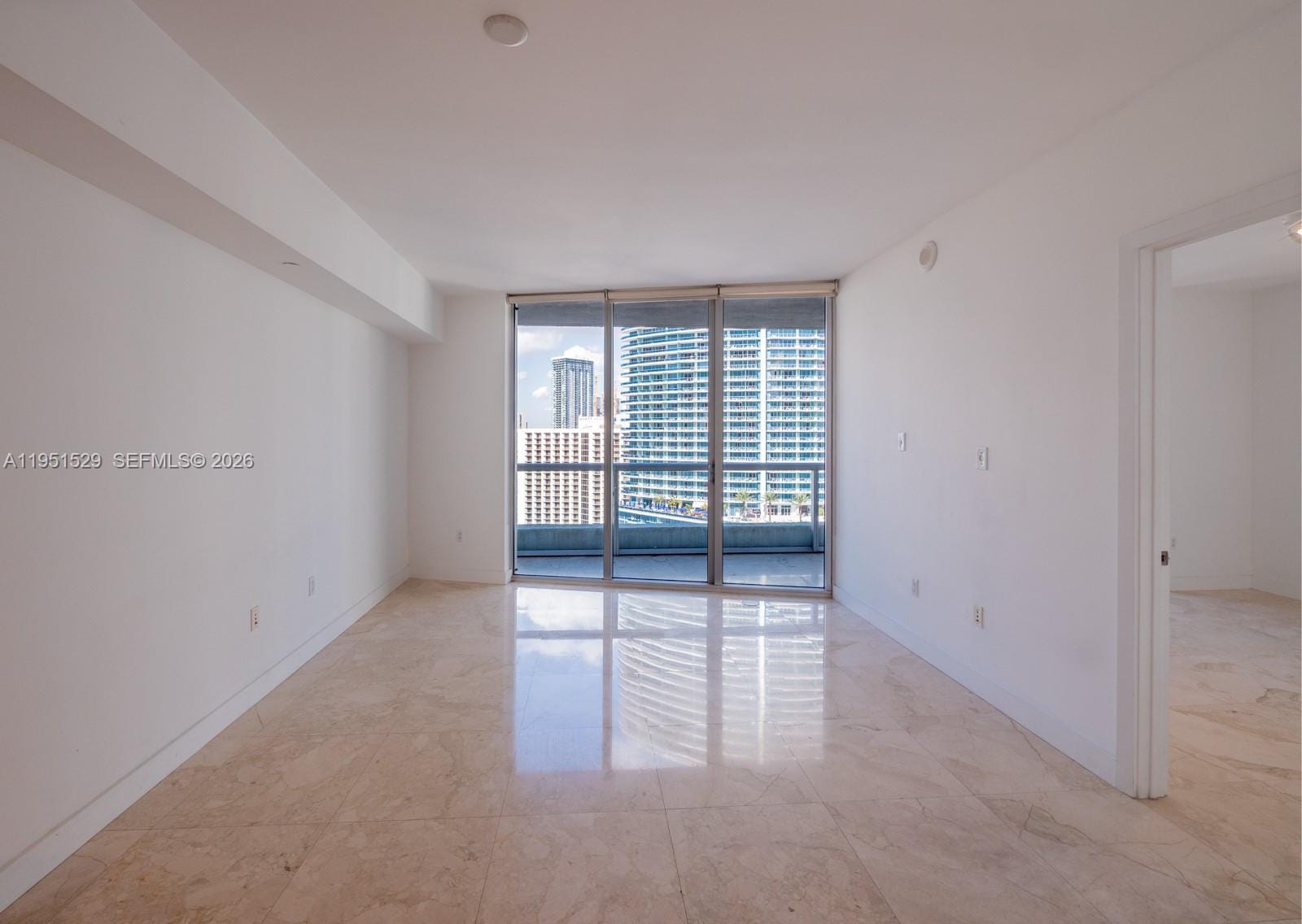 465 Brickell Avenue 2304 — photo 2