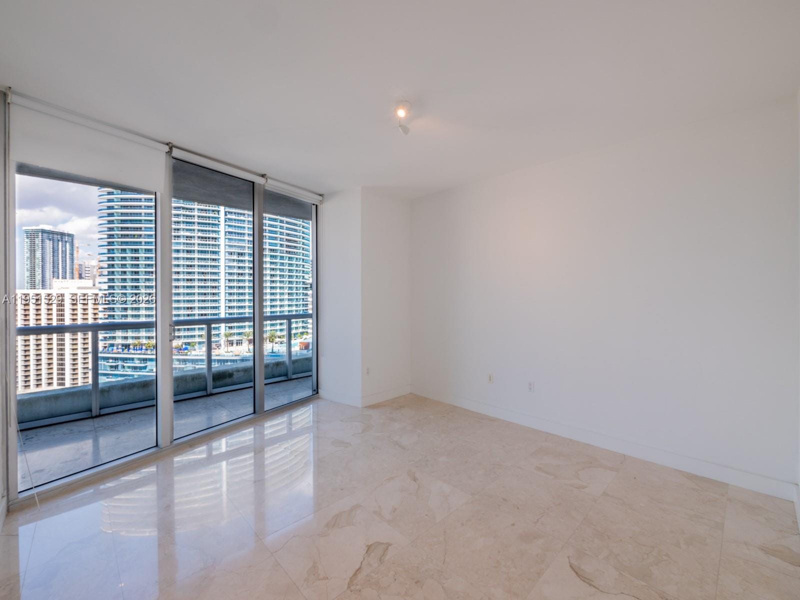 465 Brickell Avenue 2304 — photo 3