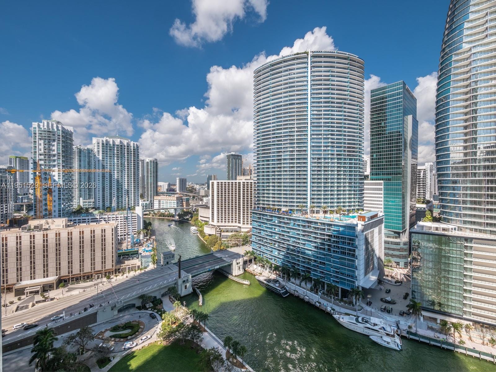 465 Brickell Avenue 2304 — photo 6