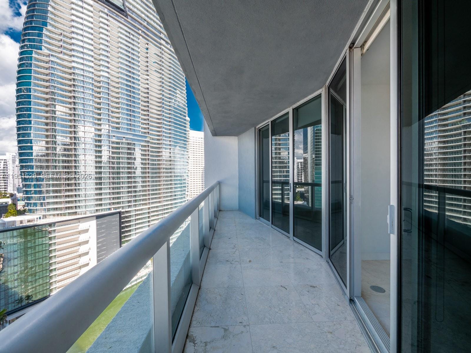 465 Brickell Avenue 2304 — photo 8