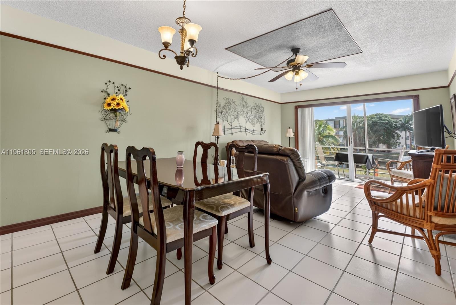 2800 NW 47th Terrace 205B — photo 4