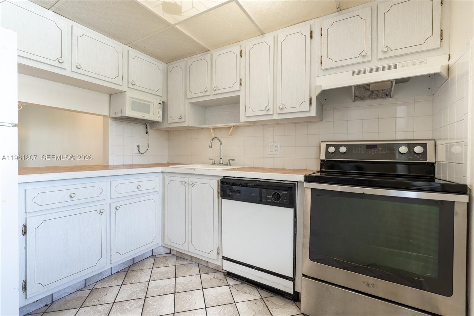 7877 Golf Cir Drive 108 — photo 2