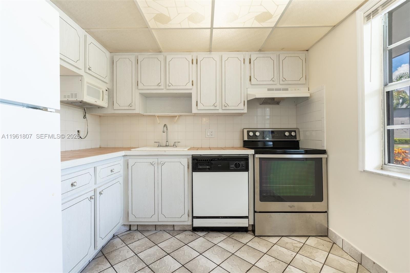 7877 Golf Cir Drive 108 — photo 3