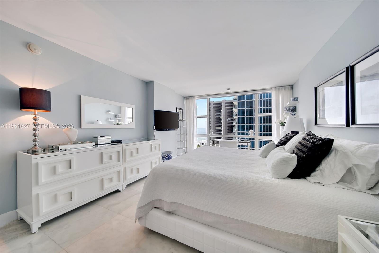 6801 Collins Avenue 1110 (Door 1106) — photo 10
