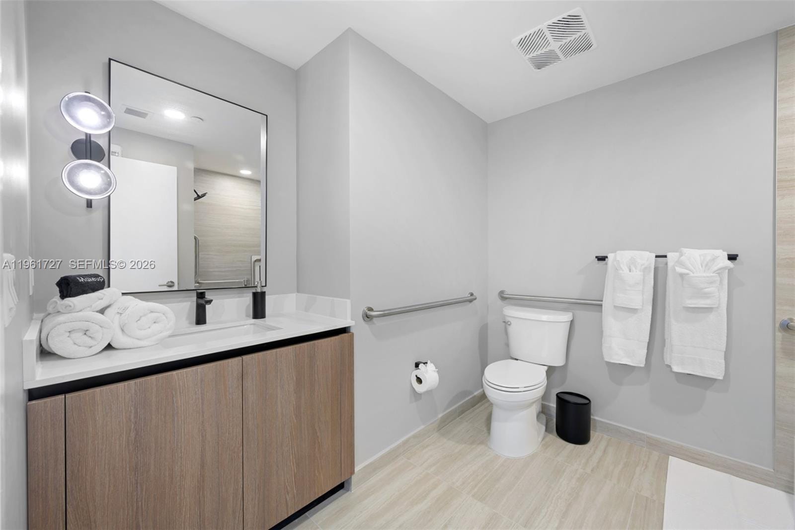 580 72nd Street 1210, Miami Beach, FL 33141 photo 16