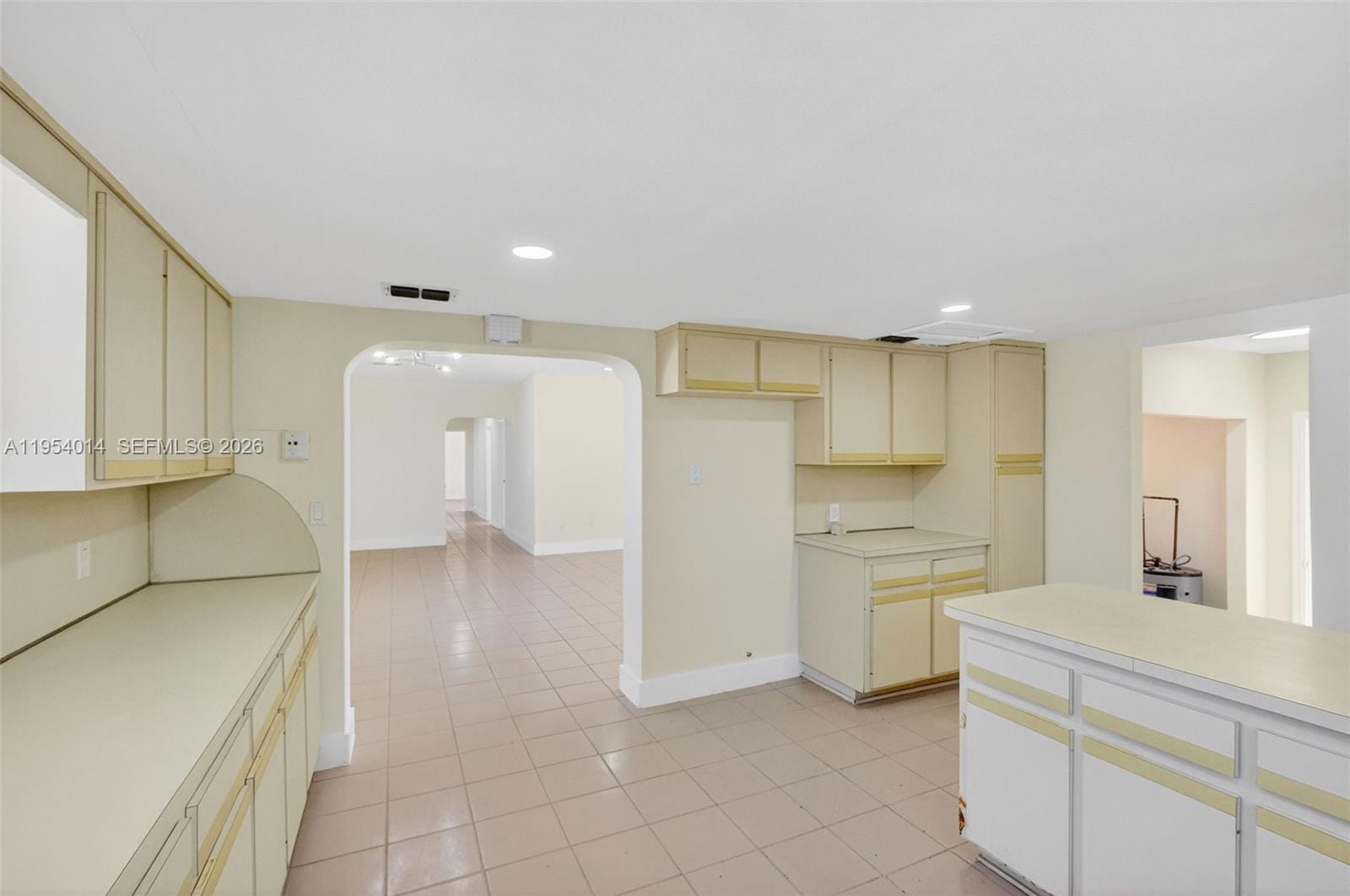 1721 S Treasure Drive, North Bay Village, FL 33141 photo 20