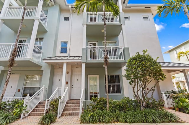 403 SW 13th Terrace 403, sold in Village At Sailboat Bend, Fort Lauderdale, FL
