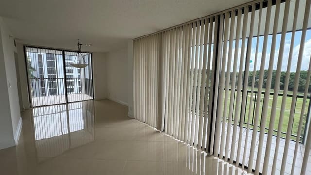 7835 Lakeside Boulevard 961, sold in Lakewood, Palm Springs, FL