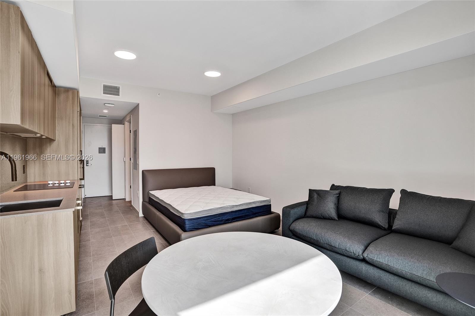 121 NE 5th Street 1001B, Miami, FL 33132 photo 16